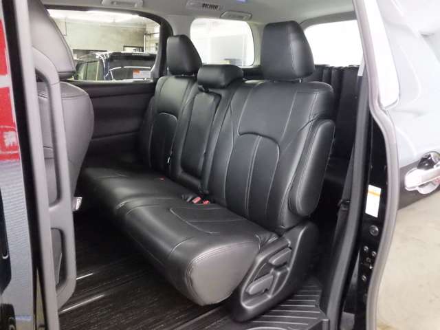 トヨタ アルファード ２．５ Ｓ ４ＷＤ R2年 (東北) 99