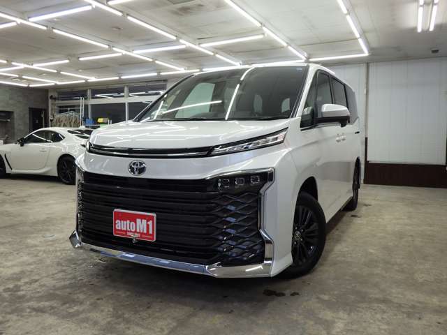 トヨタ ヴォクシー １．８ ハイブリッド Ｓ－Ｚ Ｅ－ＦＯＵＲ ４ＷＤ R8年 (東北) 99
