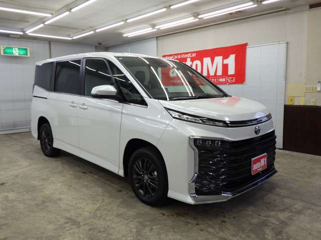 トヨタ ヴォクシー １．８ ハイブリッド Ｓ－Ｚ Ｅ－ＦＯＵＲ ４ＷＤ R8年 (東北) 99