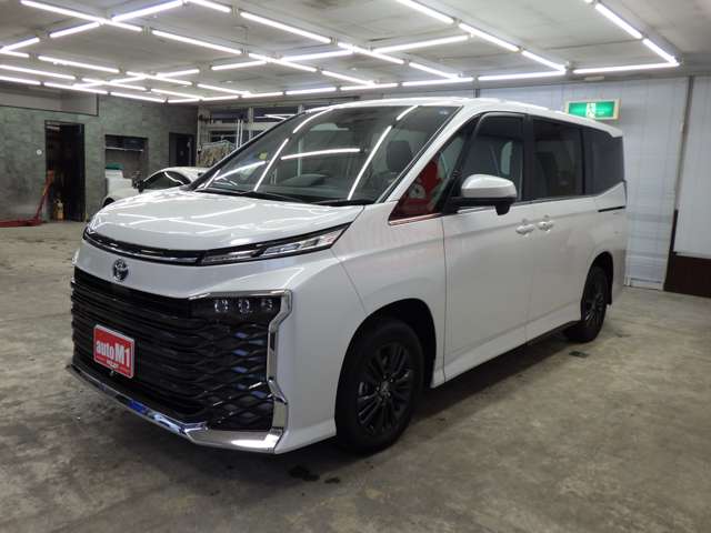 トヨタ ヴォクシー １．８ ハイブリッド Ｓ－Ｚ Ｅ－ＦＯＵＲ ４ＷＤ R8年 (東北) 99