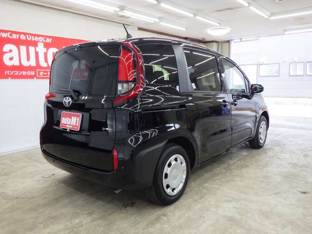 トヨタ シエンタ　ハイブリッド ハイブリッド １．５ Ｇ Ｅ－ＦＯＵＲ ４ＷＤ R7年 (東北) 99