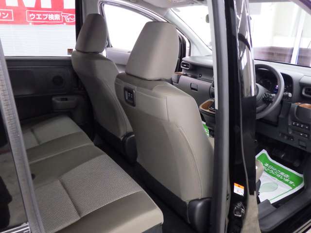 トヨタ シエンタ　ハイブリッド ハイブリッド １．５ Ｇ Ｅ－ＦＯＵＲ ４ＷＤ R7年 (東北) 99
