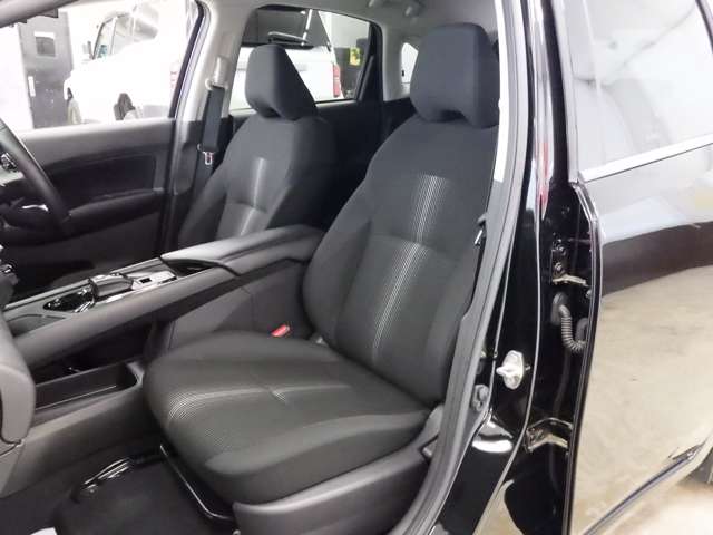 日産 ノート １．２ Ｘ ＦＯＵＲ ４ＷＤ R5年 (東北) 99