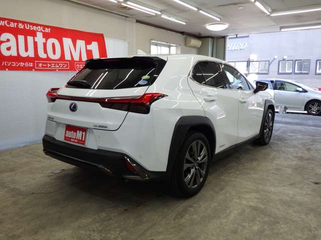 レクサス ＵＸ２５０ｈ ２５０Ｈ Ｆスポーツ ４ＷＤ R1年 (東北) 99