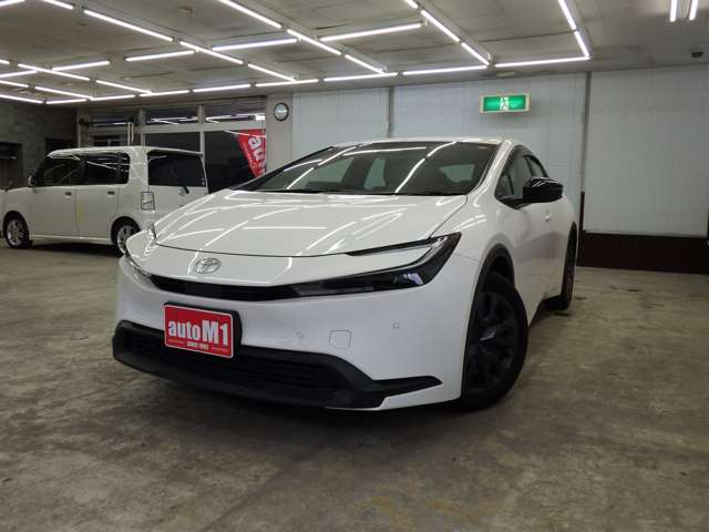 トヨタ プリウス １．８ Ｘ Ｅ－ＦＯＵＲ ４ＷＤ R6年 (東北) 99