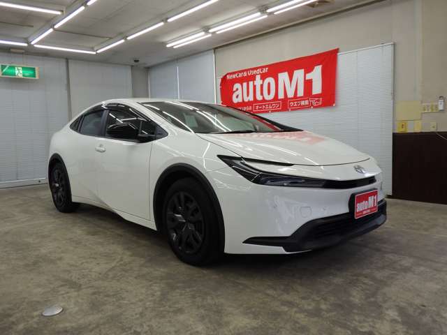 トヨタ プリウス １．８ Ｘ Ｅ－ＦＯＵＲ ４ＷＤ R6年 (東北) 99