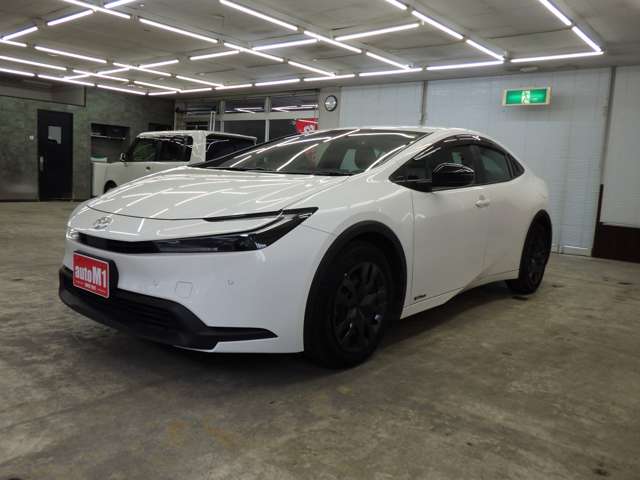 トヨタ プリウス １．８ Ｘ Ｅ－ＦＯＵＲ ４ＷＤ R6年 (東北) 99