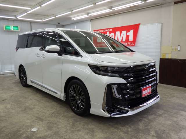 トヨタ ヴェルファイア　ハイブリッド ハイブリッド ２．５ Ｚプレミア Ｅ－ＦＯＵＲ ４ＷＤ R6年 (東北) 99