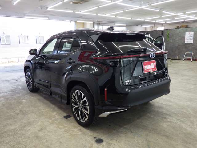 トヨタ ヤリスクロス　ハイブリッド １．５ ハイブリッド Ｚ Ｅ－ＦＯＵＲ ４ＷＤ R4年 (東北) 99