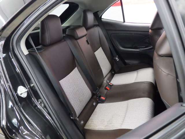 トヨタ ヤリスクロス　ハイブリッド １．５ ハイブリッド Ｚ Ｅ－ＦＯＵＲ ４ＷＤ R4年 (東北) 99
