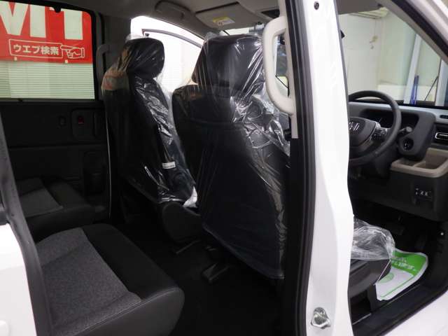 ホンダ フリード　ハイブリッド １．５ Ｅ：ＨＥＶ エアー ＥＸ ４ＷＤ R8年 (東北) 99