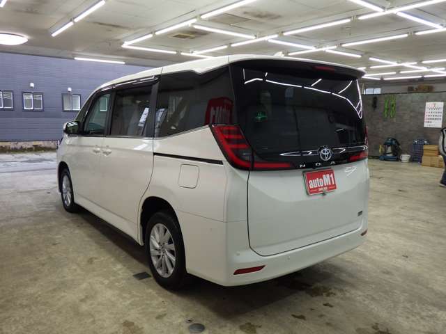 トヨタ ノア １．８ ハイブリッド Ｚ Ｅ－ＦＯＵＲ ４ＷＤ R6年 (東北) 99
