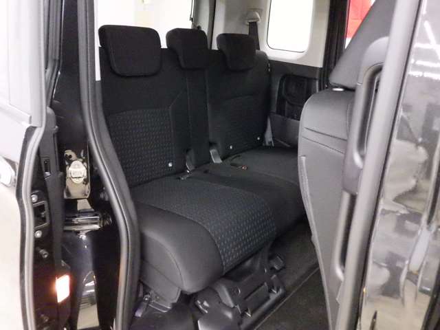 トヨタ ルーミー １．０ カスタム Ｇ ４ＷＤ R7年 (東北) 99