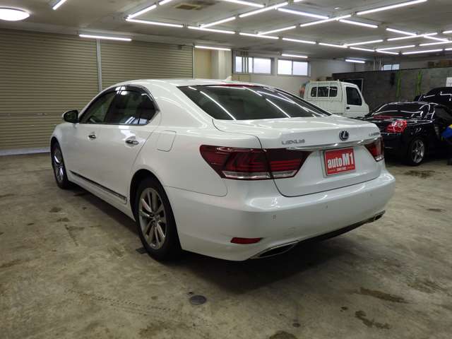 レクサス ＬＳハイブリッド ６００Ｈ バージョンＣ Ｉパッケージ ４ＷＤ H25年 (東北) 99