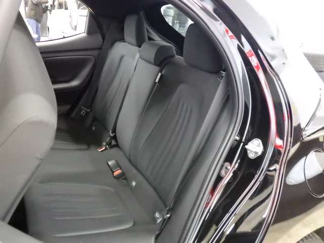 トヨタ ヤリス １．５ Ｘ ４ＷＤ R6年 (東北) 99