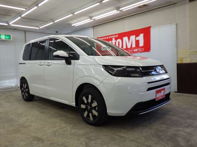 ホンダ フリード　ハイブリッド １．５ Ｅ：ＨＥＶ エアー ＥＸ ４ＷＤ R8年 (東北) 99