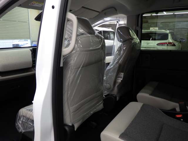 ホンダ フリード　ハイブリッド １．５ Ｅ：ＨＥＶ エアー ＥＸ ４ＷＤ R8年 (東北) 99