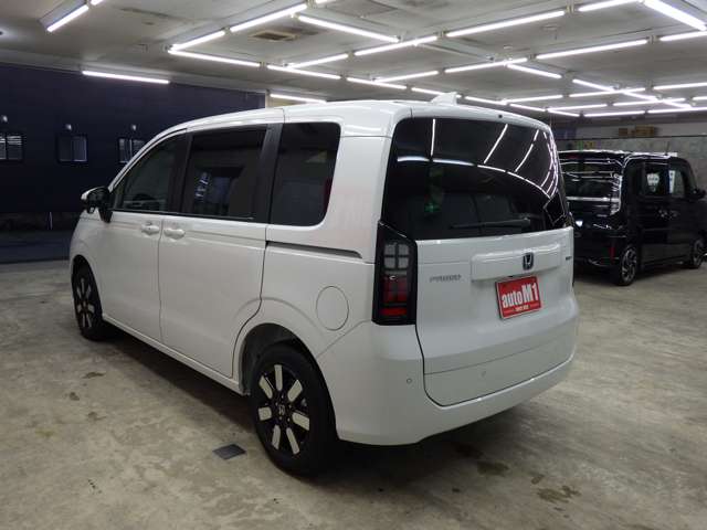 ホンダ フリード　ハイブリッド １．５ Ｅ：ＨＥＶ エアー ＥＸ ４ＷＤ R8年 (東北) 99