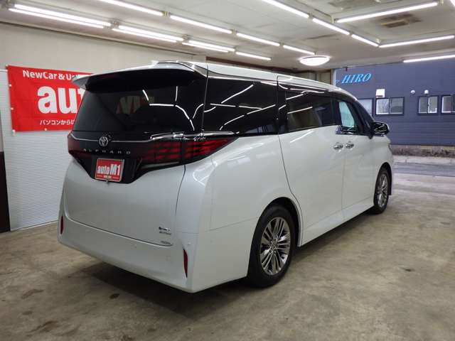 トヨタ アルファード　ハイブリッド ハイブリッド ２．５ Ｚ Ｅ－ＦＯＵＲ ４ＷＤ R7年 (東北) 99