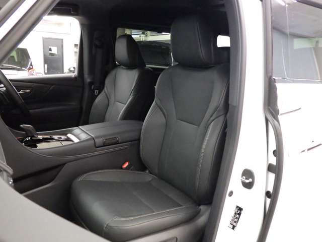 トヨタ アルファード　ハイブリッド ハイブリッド ２．５ Ｚ Ｅ－ＦＯＵＲ ４ＷＤ R7年 (東北) 99