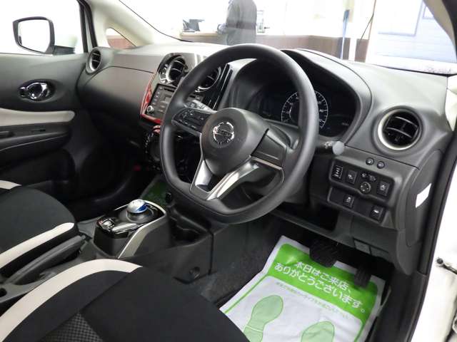 日産 ノート １．２ Ｅ－ＰＯＷＥＲ Ｘ ＦＯＵＲ Ｖセレクション ４ＷＤ R3年 (東北) 99