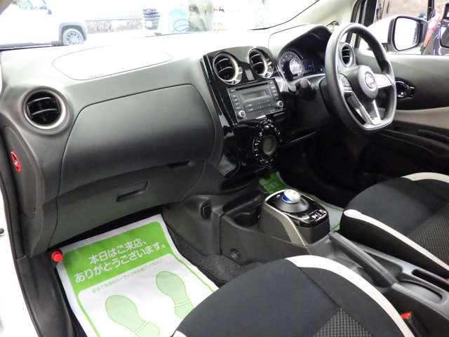 日産 ノート １．２ Ｅ－ＰＯＷＥＲ Ｘ ＦＯＵＲ Ｖセレクション ４ＷＤ R3年 (東北) 99