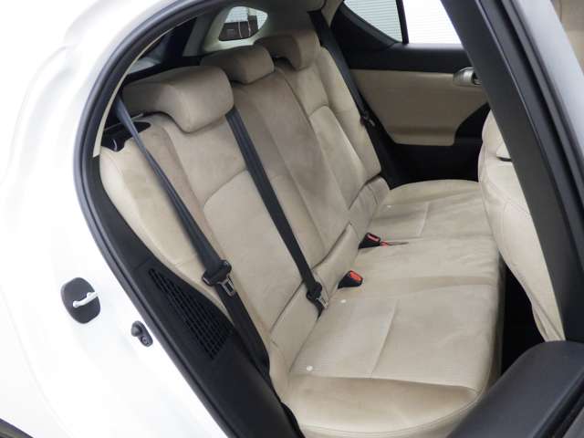レクサス ＣＴ２００ｈ バージョンＣ R3年 (東北) 99