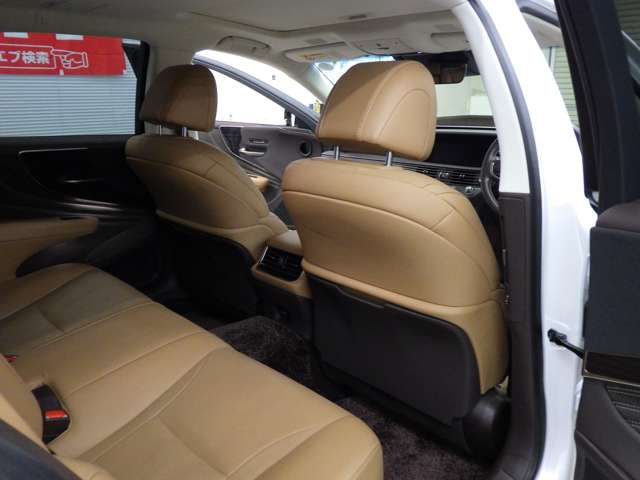レクサス ＬＳ５００ｈ ５００Ｈ Ｉパッケージ ４ＷＤ H29年 (東北) 99