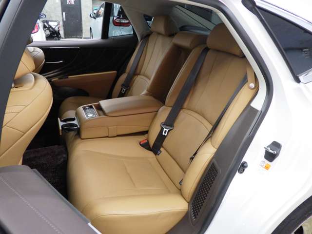 レクサス ＬＳ５００ｈ ５００Ｈ Ｉパッケージ ４ＷＤ H29年 (東北) 99