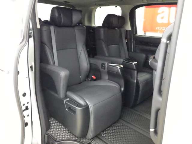 トヨタ アルファード　ハイブリッド ハイブリッド ２．５ ＳＲ Ｃパッケージ Ｅ－ＦＯＵＲ ４ＷＤ R4年 (東北) 99