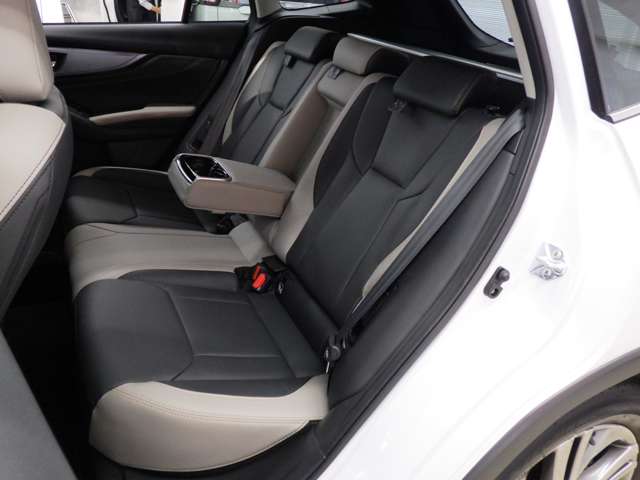 スバル レヴォーグ　レイバック １．８ リミテッド ＥＸ ４ＷＤ R6年 (東北) 99