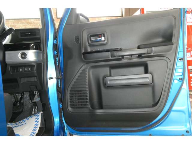 スズキ スペーシア ６６０ カスタム ハイブリッド ＸＳターボ ４ＷＤ H29年 (東北) 99