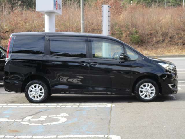 トヨタ ノア ２．０ Ｇ ４ＷＤ R3年 (東北) 99
