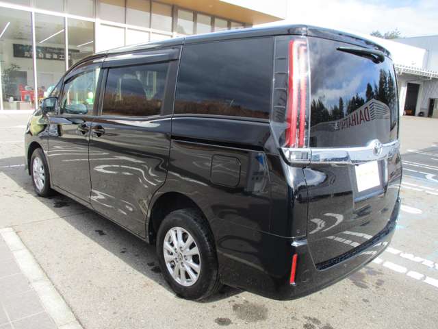 トヨタ ノア ２．０ Ｇ ４ＷＤ R3年 (東北) 99
