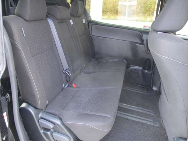 トヨタ ノア ２．０ Ｇ ４ＷＤ R3年 (東北) 99