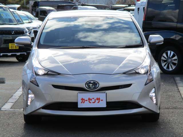 トヨタ プリウス １．８ Ａ Ｅ－ＦＯＵＲ ４ＷＤ H29年 (東北) 99