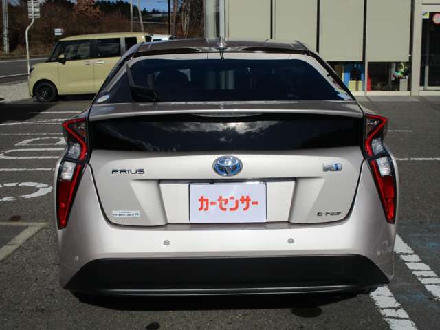 トヨタ プリウス １．８ Ａ Ｅ－ＦＯＵＲ ４ＷＤ H29年 (東北) 99