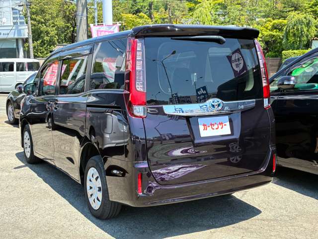 トヨタ ノア ２．０ Ｘ ４ＷＤ H27年 (東北) 99