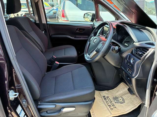 トヨタ ノア ２．０ Ｘ ４ＷＤ H27年 (東北) 99