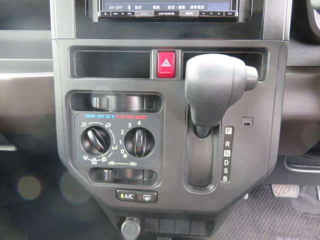 ダイハツ トール １．０ Ｘ ４ＷＤ R4年 (東北) 99