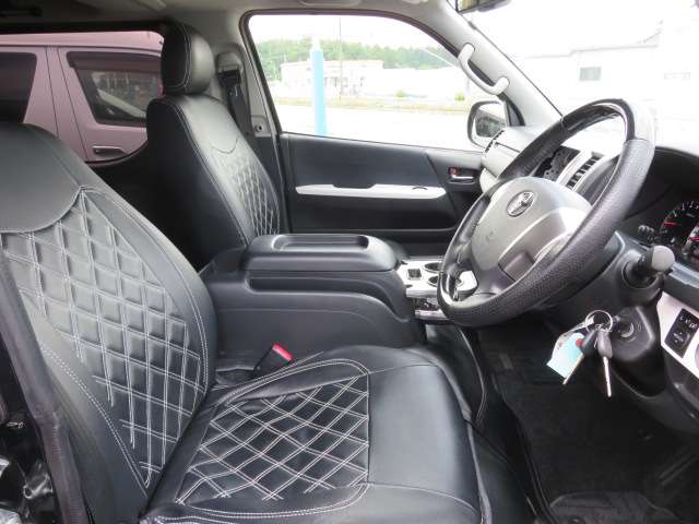 トヨタ ハイエースバン ３．０ スーパーＧＬ ロング ディーゼルターボ ４ＷＤ H28年 (東北) 99