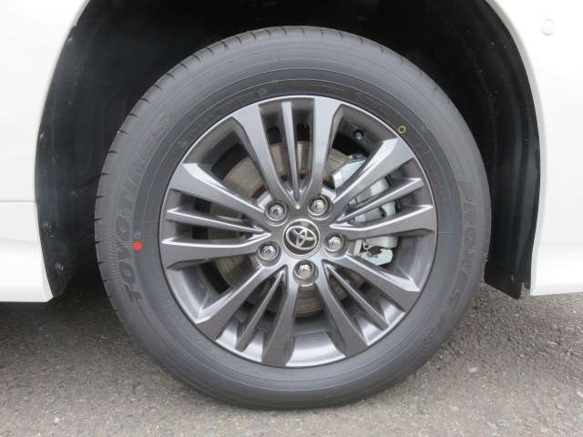 トヨタ ノア １．８ ハイブリッド Ｓ－Ｚ Ｅ－ＦＯＵＲ ４ＷＤ R8年 (東北) 99
