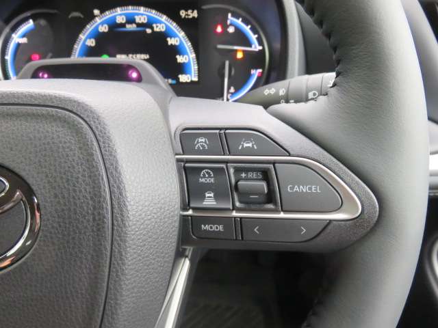 トヨタ ノア １．８ ハイブリッド Ｓ－Ｚ Ｅ－ＦＯＵＲ ４ＷＤ R8年 (東北) 99