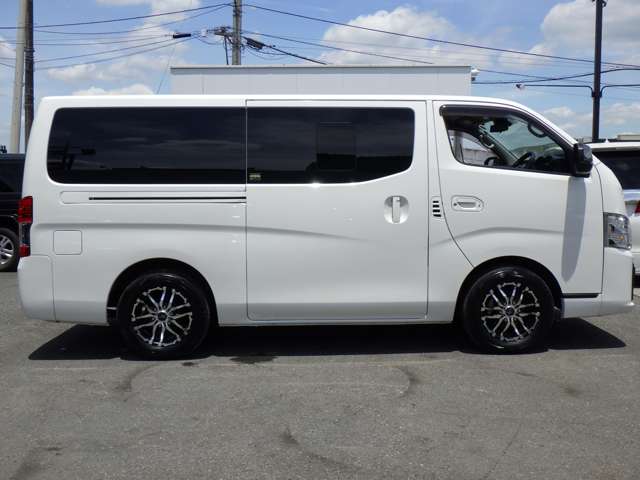 日産 キャラバンバン ２．０ プレミアムＧＸ ロングボディ R4年 () 99