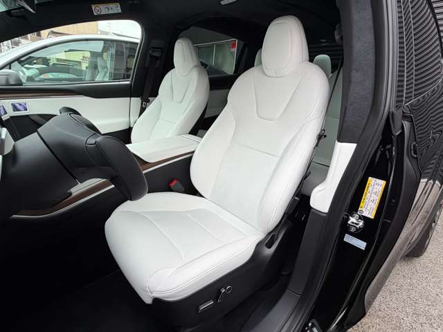 テスラ モデルＸ ロングレンジ ＡＷＤ 白内装 ６人乗リ R5年 (東海) 99