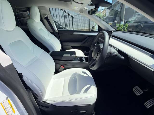 テスラ モデルＹ パフォーマンス R4年 (東海) 99