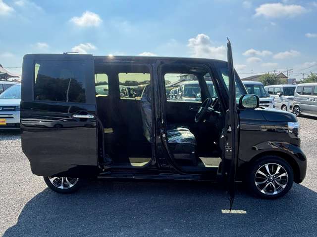 ホンダ Ｎ　ＢＯＸ カスタム ６６０ R8年 (関東) 99