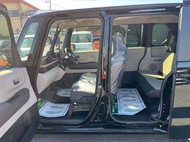 ホンダ Ｎ　ＢＯＸ ６６０ R8年 (関東) 99