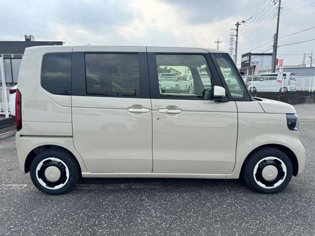 ホンダ Ｎ　ＢＯＸ ６６０ ファッションスタイル モノトーン R8年 (関東) 99
