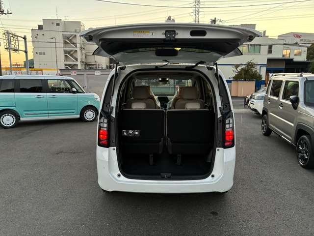 ホンダ フリード　ハイブリッド １．５ Ｅ：ＨＥＶ エアー ＥＸ R7年 (関東) 99